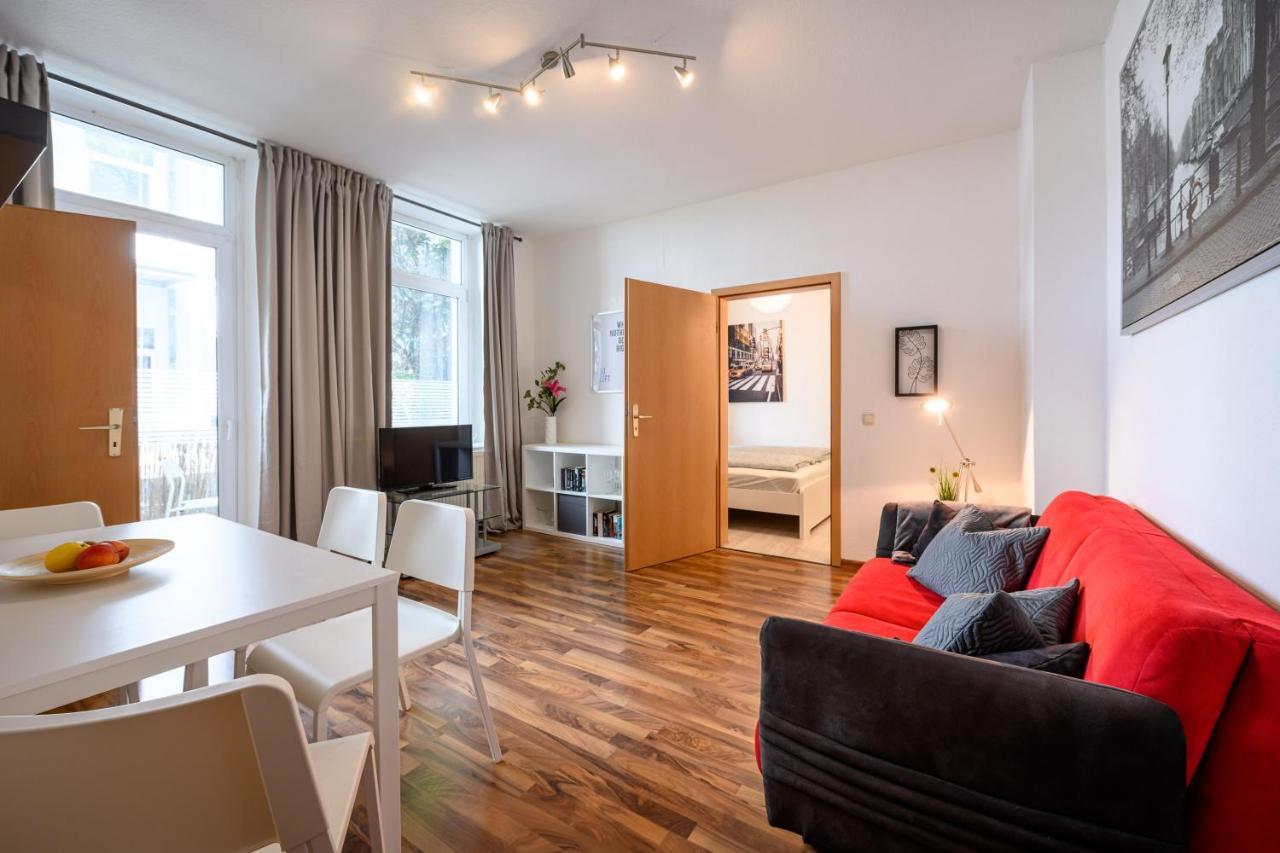 Helle Wohnung In Sudenburg Mit Balkon - Wlan, 4 Schlafplaetze Μαγδεβούργο Εξωτερικό φωτογραφία